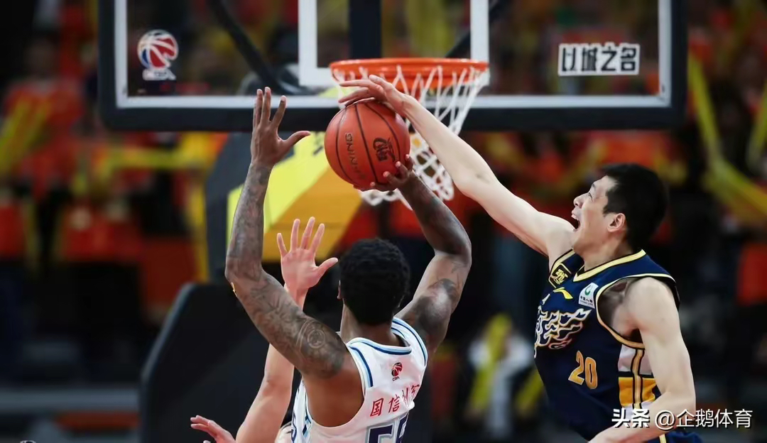 九游会-老鹰观众热烈欢呼！，Doinb迎来三赛季出色发挥气势如虹延续的简单介绍