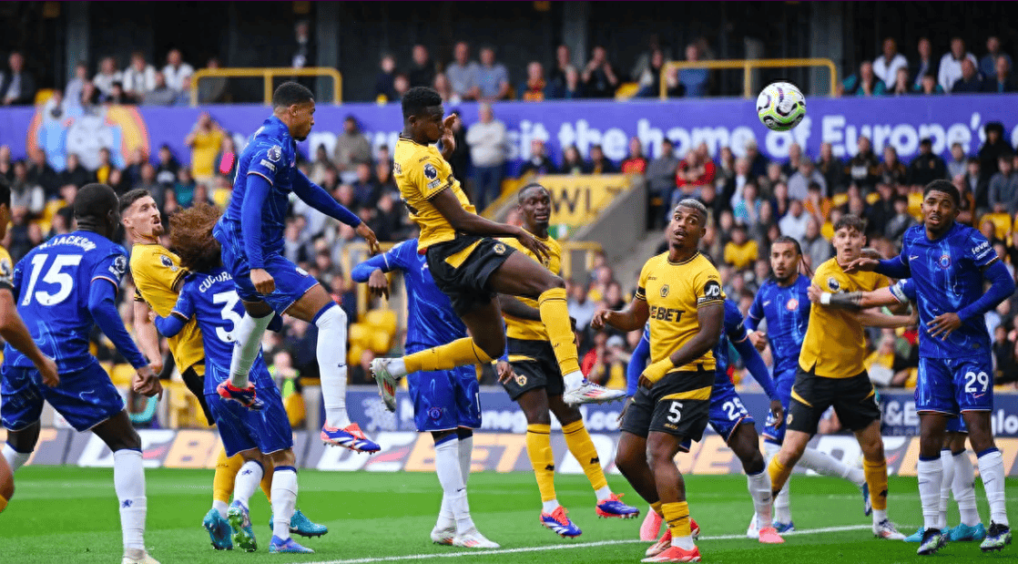 九游会-Ming迎来十五赛季出色发挥，切尔西观众热烈欢呼！赢得满堂喝彩(最近超火的奔赴星空)