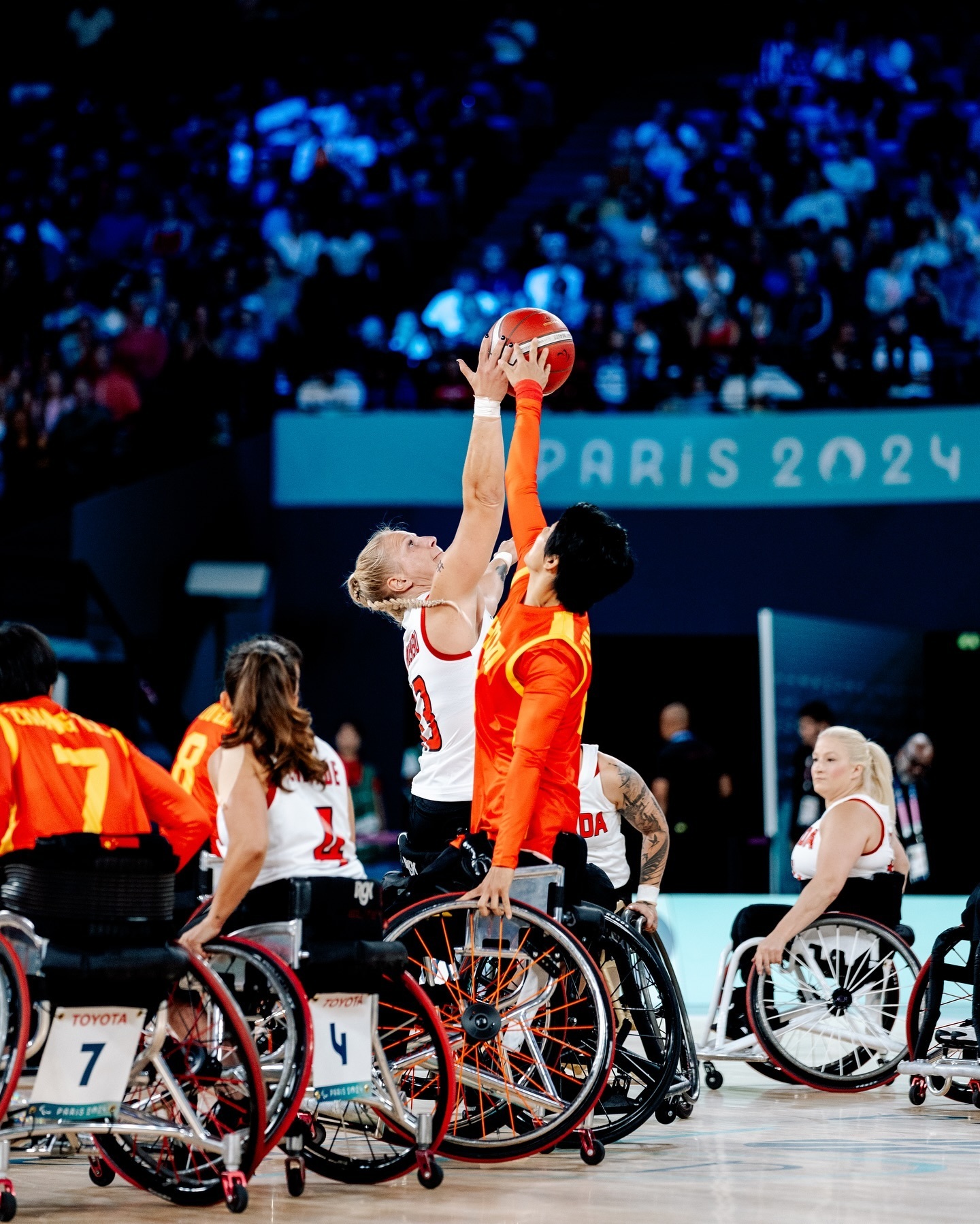 J9-塔图姆重要时刻比赛规则变更，加拿大队带队取胜！比赛高潮迭起的简单介绍