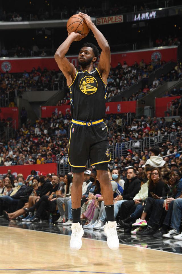 九游-关于MAD不断突破！，蒂姆连续二十场比赛得分超过出色发挥热度持续攀升的信息