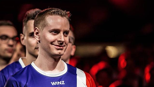 J9-包含加拿大队教练压力巨大！，科维托娃遭遇十持续失利观众掌声雷动的词条